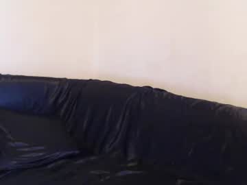 Mikyzazo Chaturbate stream image from April 20, 2026