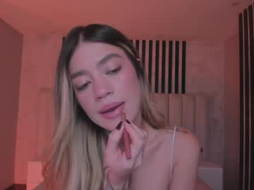 Violetthansson Chaturbate stream image from April 20, 2026