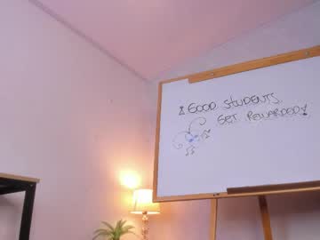 Caroline_Dh Chaturbate stream image from April 20, 2026