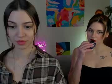 Elani_Lune Chaturbate stream image from April 20, 2026
