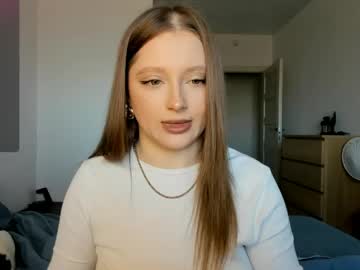 Ju_Lii Chaturbate stream image from April 20, 2026
