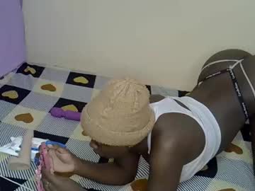 Sexy_Bello Chaturbate stream image from April 20, 2026
