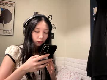 Zulaedds Chaturbate stream image from April 20, 2026