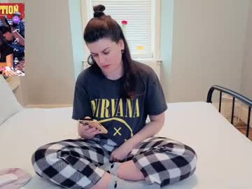 Miawallace__ Chaturbate stream image from April 20, 2026