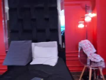 Tifanylorens Chaturbate stream image from April 20, 2026