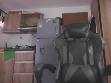 Eva_Monwalker Chaturbate stream image from April 20, 2026