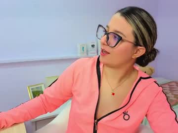 Katia_Foxx Chaturbate stream image from April 20, 2026