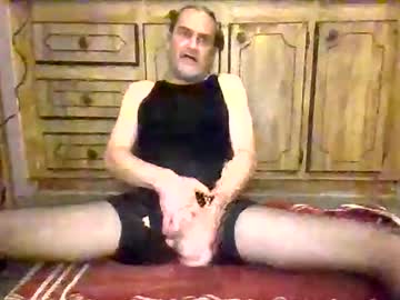 Stationscreation Chaturbate stream image from April 20, 2026