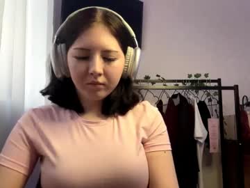 Felicidadcoolahan Chaturbate stream image from April 20, 2026
