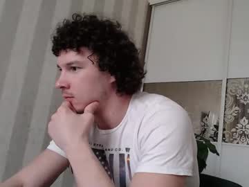 Marcushugexxx Chaturbate stream image from April 20, 2026