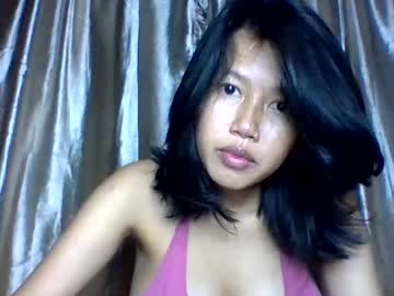 Strawberries_19 Chaturbate stream image from April 20, 2026