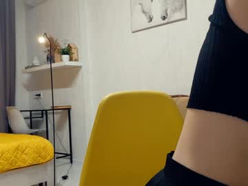 Curlixiee Chaturbate stream image from April 20, 2026
