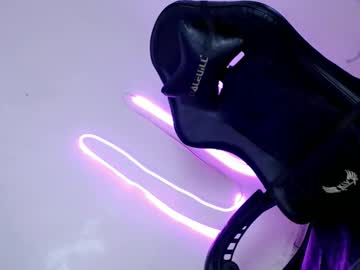 Papigoddesslover Chaturbate stream image from April 20, 2026