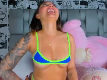 Lucyrosse_ Chaturbate stream image from April 20, 2026