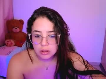 Alicia_Hotxx Chaturbate stream image from April 20, 2026