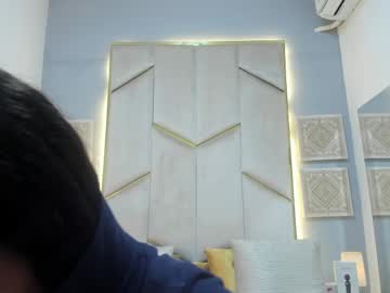 Karinaacox Chaturbate stream image from April 20, 2026
