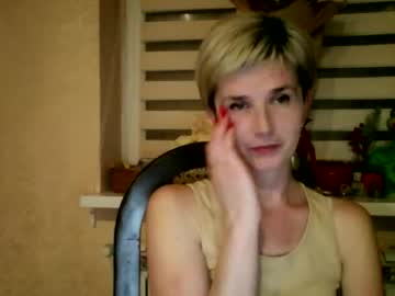 Beautyksenia Chaturbate stream image from April 20, 2026