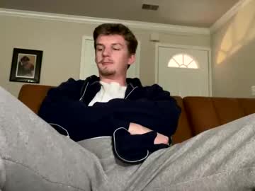 Deeyungguy Chaturbate stream image from April 20, 2026