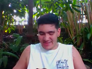 Hellmike_ Chaturbate stream image from April 20, 2026