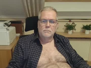 Pasman4fun Chaturbate stream image from April 20, 2026