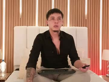 Tattoo_Rogue Chaturbate stream image from April 20, 2026