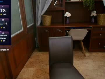 Victoriahenao Chaturbate stream image from April 20, 2026