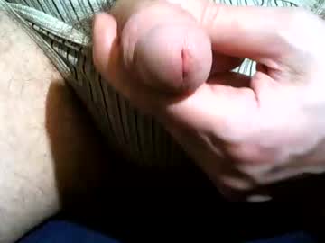 2001uwuk Chaturbate stream image from April 20, 2026