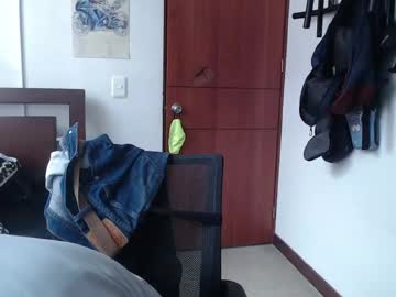 Fvckhorneyguy Chaturbate stream image from April 20, 2026