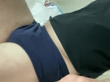 Satnigfev Chaturbate stream image from April 20, 2026