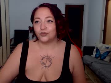 Butterflywtf Chaturbate stream image from April 20, 2026