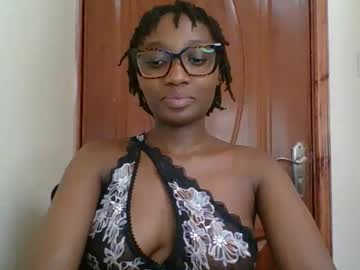 Darkcherry11 Chaturbate stream image from April 20, 2026