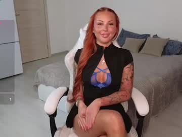 Redhedsiren Chaturbate stream image from April 20, 2026