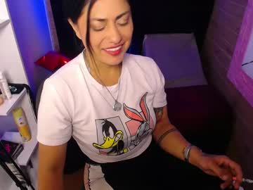 Claraa_Luna Chaturbate stream image from April 21, 2026