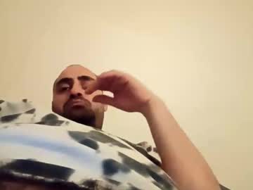 Dhbigcum Chaturbate stream image from April 21, 2026