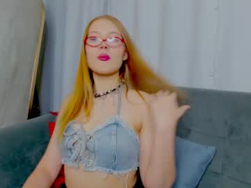 Chloeripley_ Chaturbate stream image from April 21, 2026