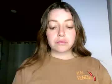 Ezlngirl Chaturbate stream image from April 21, 2026