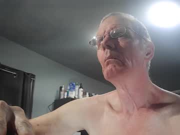 Fantasyresort Chaturbate stream image from April 21, 2026
