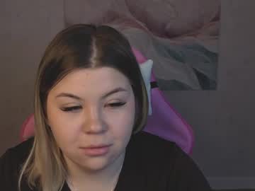 Kristen_Gibbs Chaturbate stream image from April 21, 2026