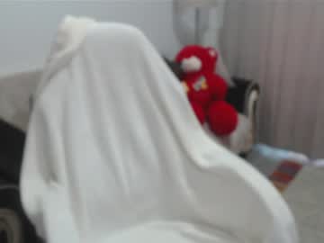 Annemoon1 Chaturbate stream image from April 21, 2026