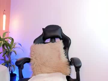 Celeste_Lewiss Chaturbate stream image from April 21, 2026