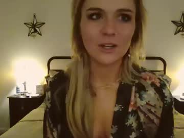 Cora_Jones4 Chaturbate stream image from April 21, 2026