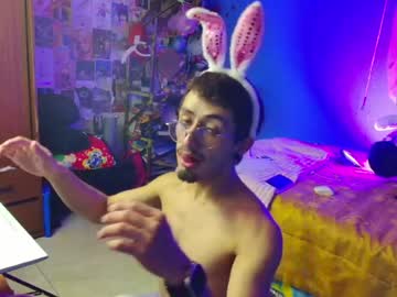 Dennis_Moons Chaturbate stream image from April 21, 2026