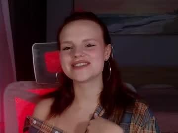 Mollybossy Chaturbate stream image from April 21, 2026