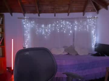 Romi_Rousse Chaturbate stream image from April 21, 2026