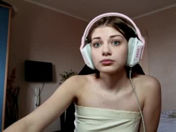 Florenceheatly Chaturbate stream image from April 21, 2026