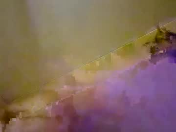 Leg33e33 Chaturbate stream image from April 21, 2026