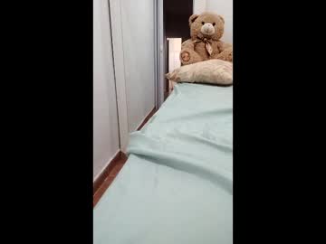 Luisrossirodrigues Chaturbate stream image from April 21, 2026