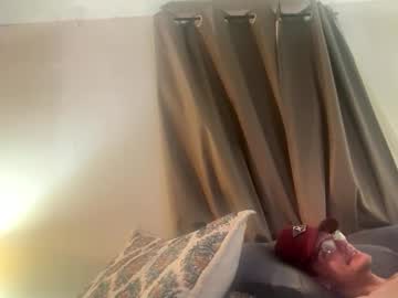 Mikehoncho1381 Chaturbate stream image from April 21, 2026