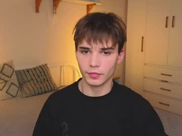 Simonboy592 Chaturbate stream image from April 21, 2026