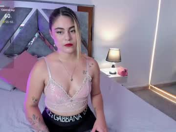 Carolina_Torres25 Chaturbate stream image from April 21, 2026